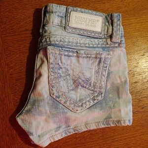 Miss me shorts